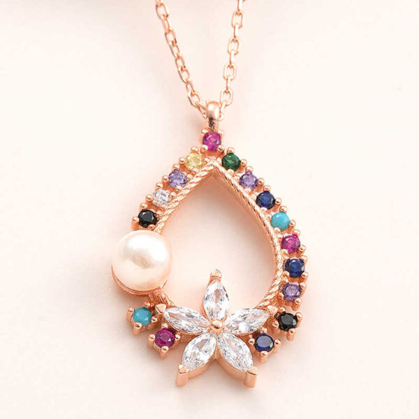 Gümüş Rose Renkli Taşlı Çiçekli Kadın Kolye